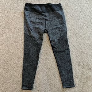 Fabletica yoga pants